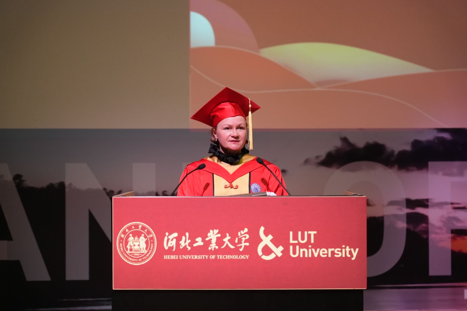 LUT副校長講話.jpg